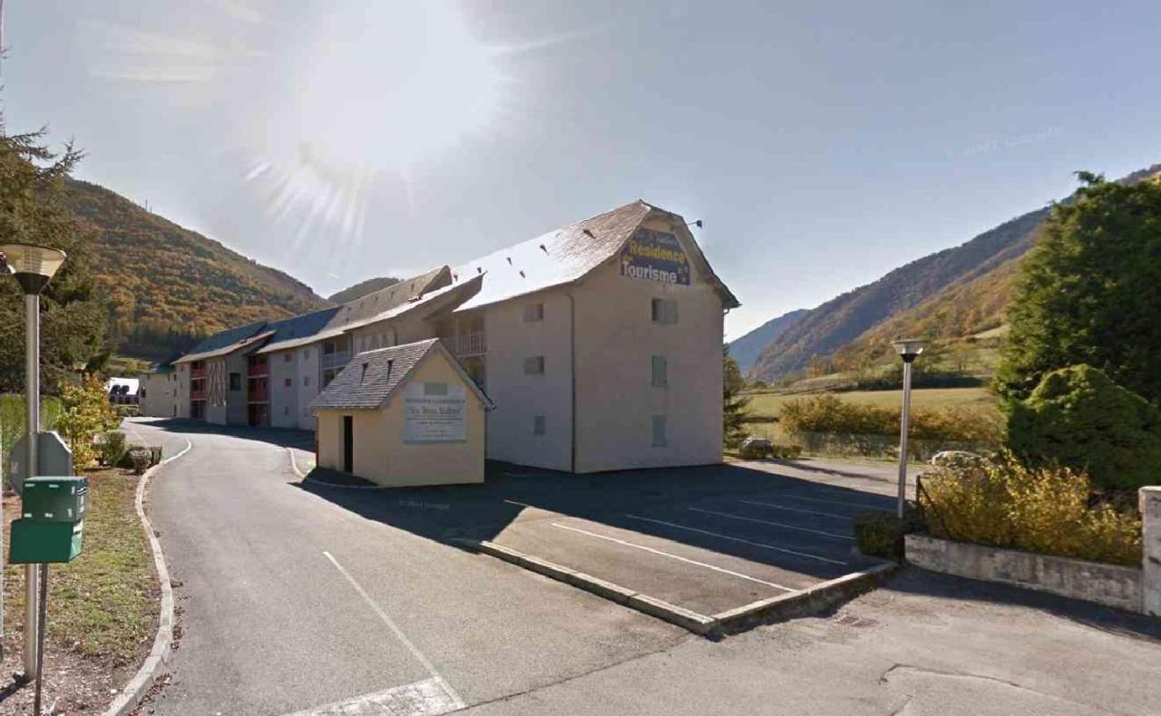 Residence Les Trois Vallees - Arreau Bagian luar foto