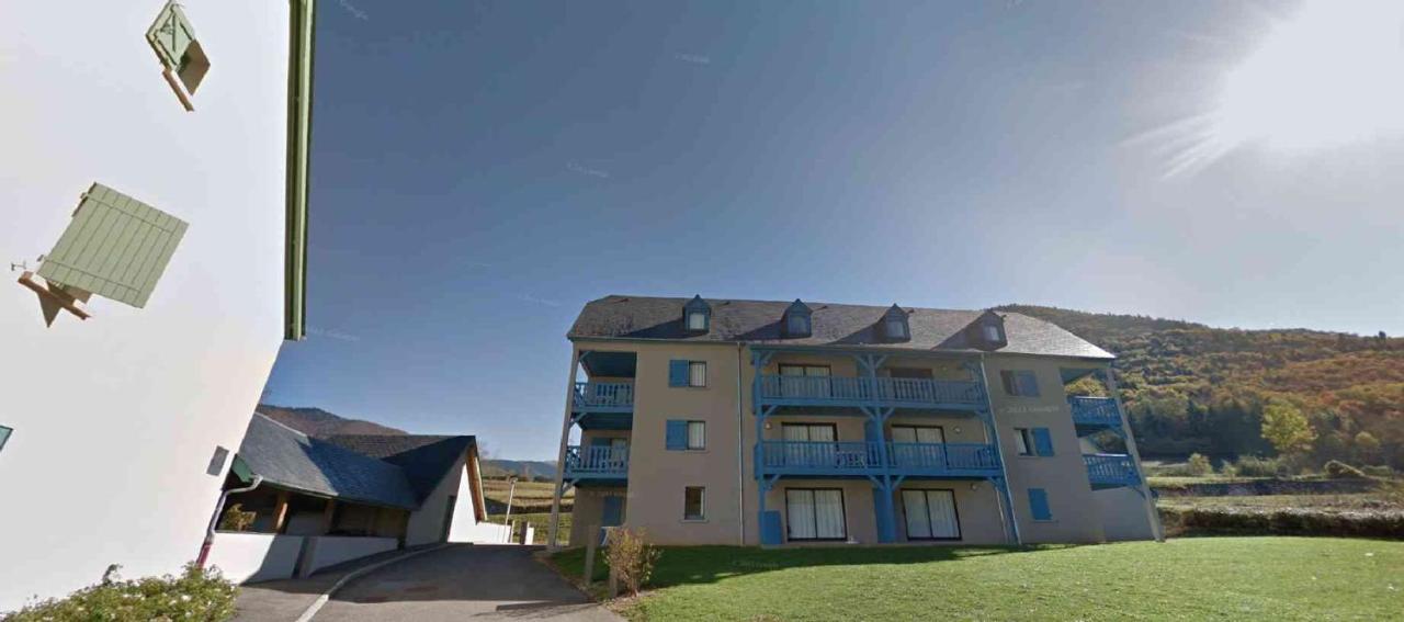 Residence Les Trois Vallees - Arreau Bagian luar foto