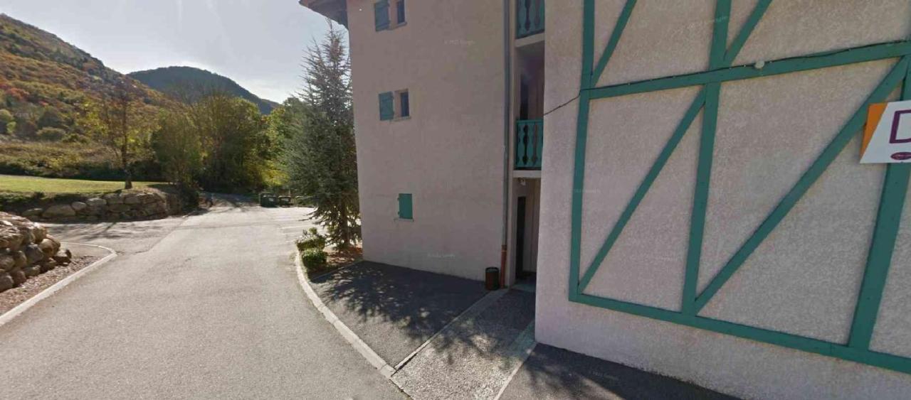 Residence Les Trois Vallees - Arreau Bagian luar foto