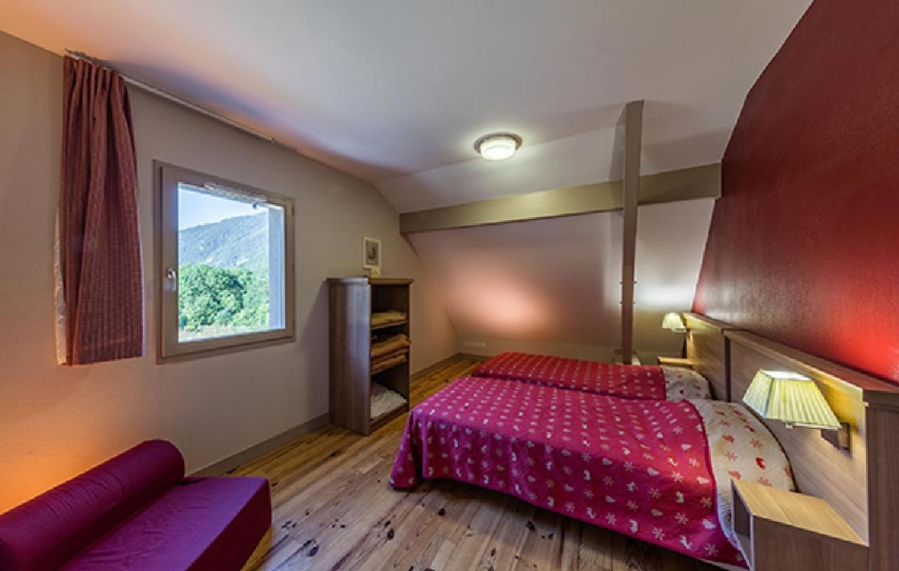 Residence Les Trois Vallees - Arreau Bagian luar foto