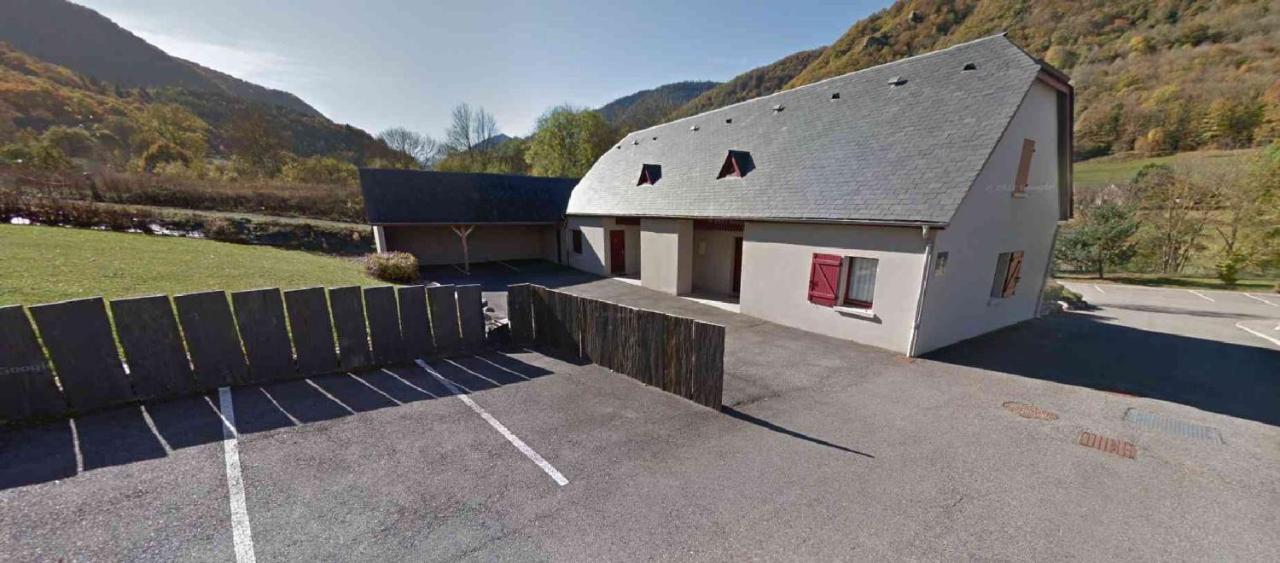 Residence Les Trois Vallees - Arreau Bagian luar foto