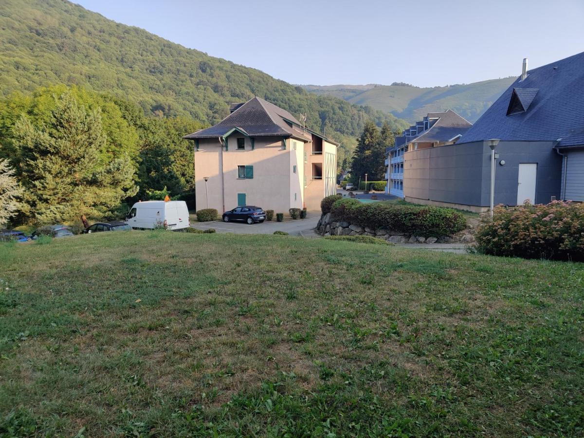 Residence Les Trois Vallees - Arreau Bagian luar foto